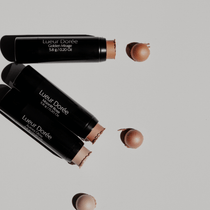 Lueur Dorée cream highlighter stick glass glow