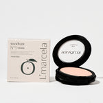 L’Marcela Setting Powder by Solsoller in open compact with packaging box, ideal for shine control and pore blurring in face makeup routines.