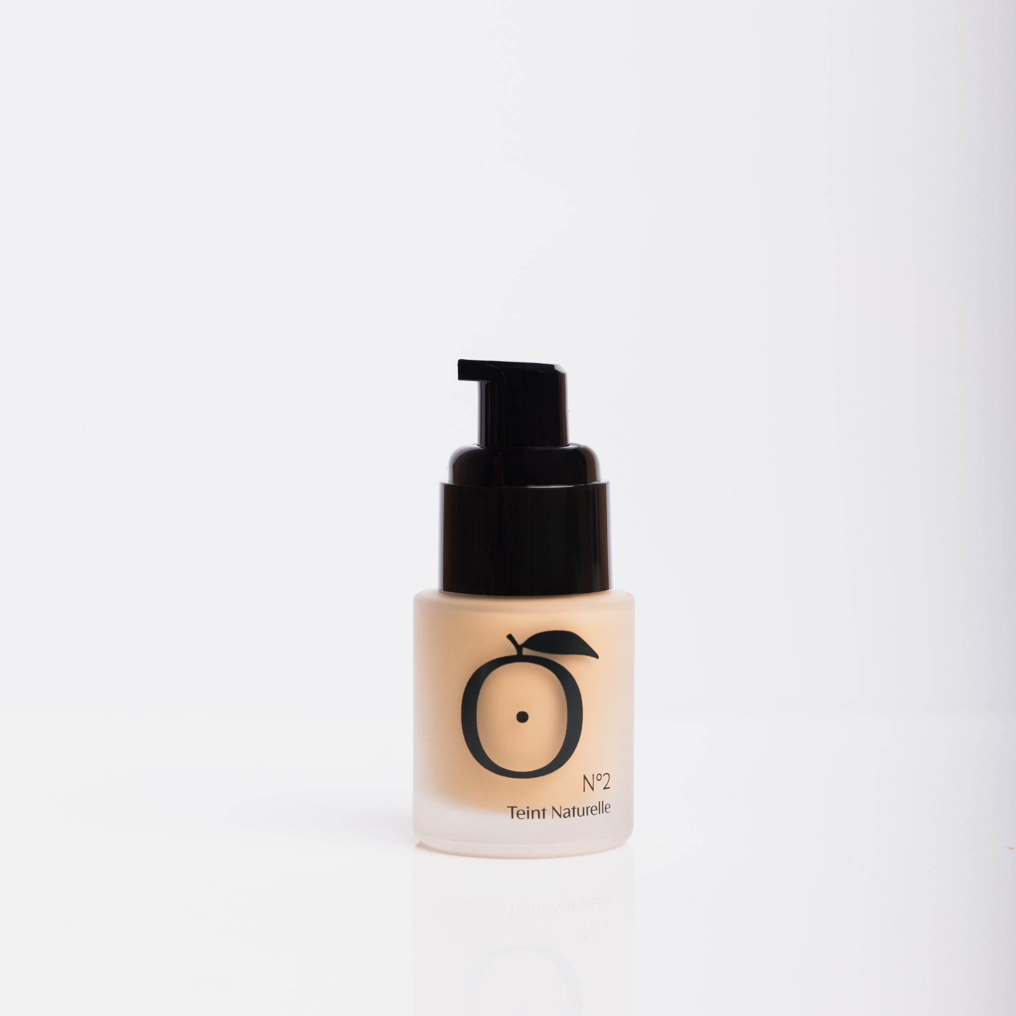 Vegan cruelty-free foundation for mature skin clean luxury